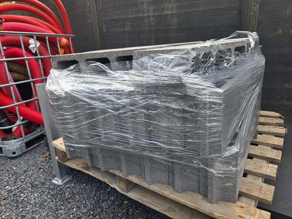 Potten en balken, Doe-het-zelf en Bouw, Ophalen, Nieuw, Beton