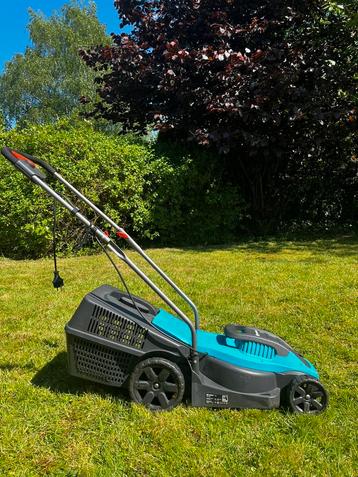 Grasmaaier Gardena Powermax 1100/32, Tuin en Terras, Grasmaaiers, Ophalen