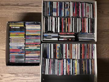 Collectie van +/- 240 CD's beschikbaar voor biedingen