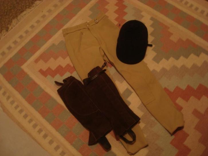 Matériel d'équitation: Bombe, Guêtres en daim et pantalon, Animaux & Accessoires, Chevaux & Poneys | Guêtres en cloche, Comme neuf