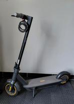 Elektrischestep, Fietsen en Brommers, Ophalen, Zo goed als nieuw