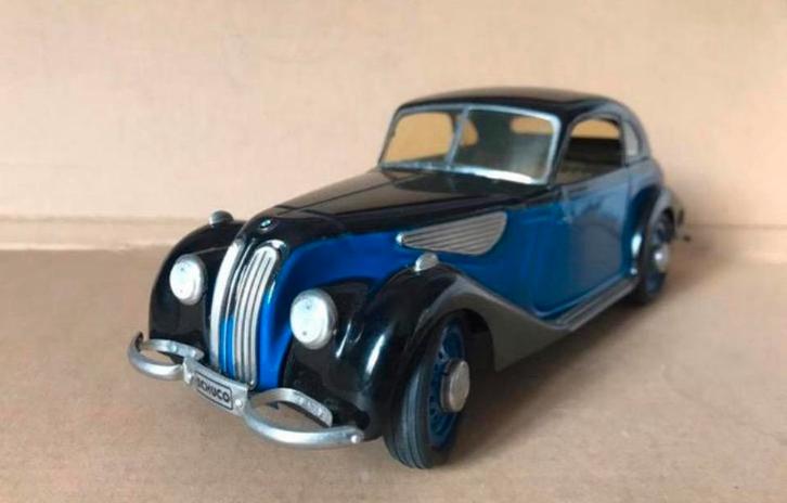 Schuco BMW 327 Coupé 1:18 J'ai plusieurs modèles, Collections, Jouets, Utilisé, Envoi