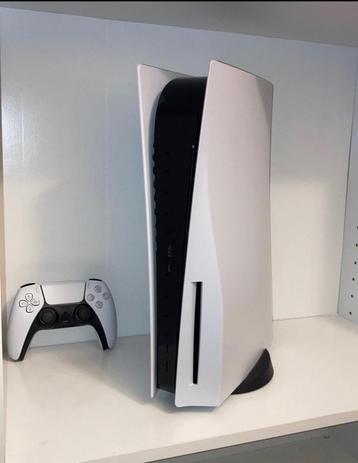 PS5 Disk Versie + Games & Accessoires beschikbaar voor biedingen