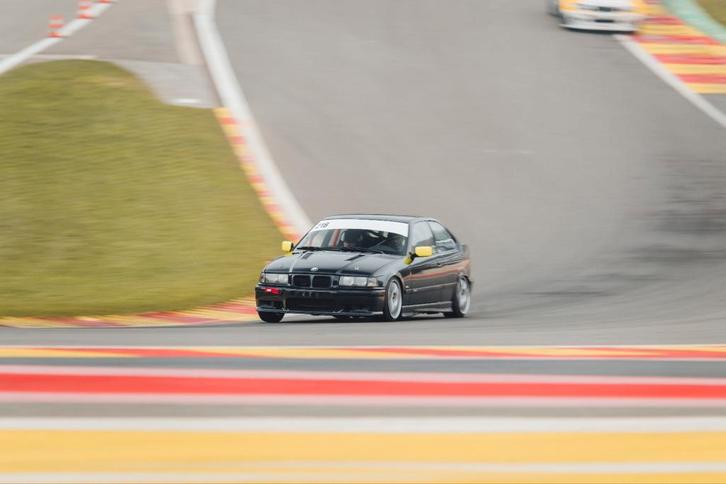 Bmw E36 compact 323Ti, Auto's, BMW, 3 Reeks, Benzine, Ophalen