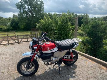 Honda Monkey 125 weinig kms! beschikbaar voor biedingen
