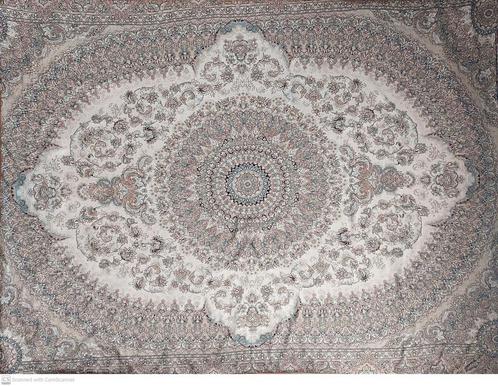 thin carpet, dun tapijt, Tapis fin, Huis en Inrichting, Stoffering | Behang, Ophalen