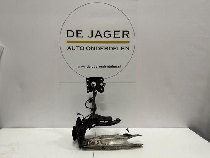MERCEDES A247 A B CLA GLA GLB WIELOPHANGING RECHTSACHTER, Auto-onderdelen, Ophanging en Onderstel, Mercedes-Benz, Gebruikt
