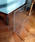 Krantenhouder van plexi plexiglas transparant design, Huis en Inrichting, Woonaccessoires | Krantenbakken en Lectuurbakken, Verzenden