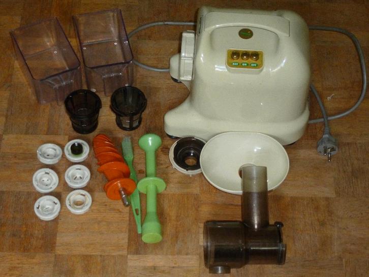 Matstone-sapmachine, Elektronische apparatuur, Juicers, Zo goed als nieuw, Elektrisch, Ophalen