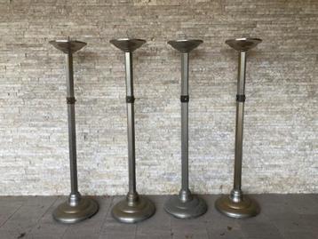 Set van 4 grote kandelaars kerk (1m9cm) beschikbaar voor biedingen