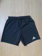 Toffe zwarte Adidas short m11-12j, Kinderen en Baby's, Kinderkleding | Maat 146, Broek, Adidas, Jongen of Meisje, Ophalen of Verzenden
