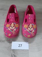 Pantoffels voor meisje of jongen, maat 22 tem 30, Enfants & Bébés, Vêtements de bébé | Chaussures & Chaussettes, Enlèvement ou Envoi