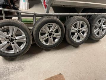 Bmw e87 velgen beschikbaar voor biedingen