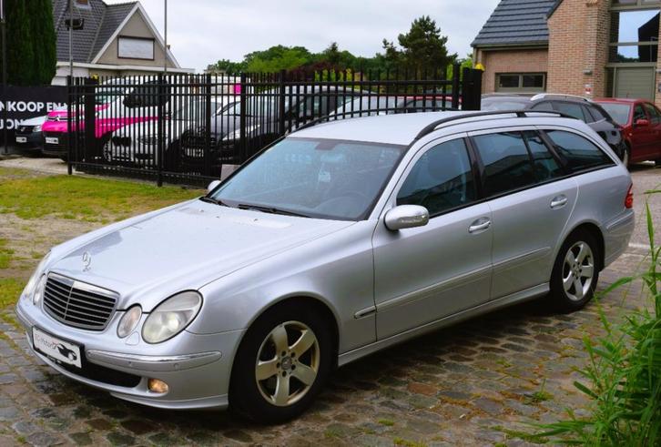 Mercedes E220cdi/Avantgarde/Automaat/GPS/LEDER, Auto's, Mercedes-Benz, Bedrijf, Te koop, E-Klasse, Airconditioning, Bluetooth