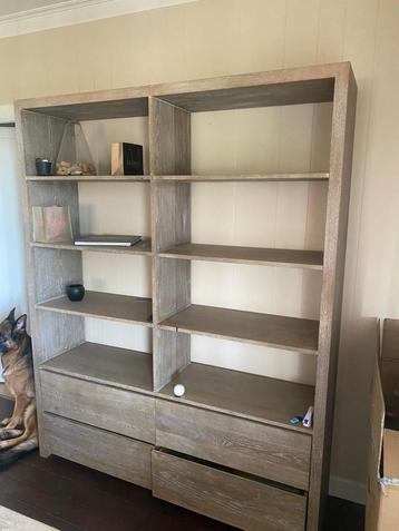 Complete Eetplaats beschikbaar voor biedingen