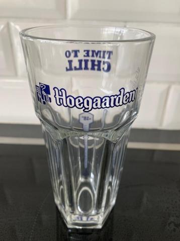 2 Hoegaarden glazen beschikbaar voor biedingen