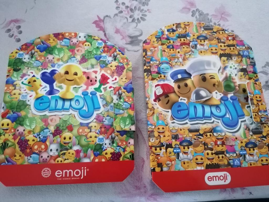 2 dossiers d'émojis 2021 et 2024, Collections, Actions de supermarché, Aldi, Enlèvement ou Envoi