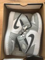 air jordan 1 mid light smoke grey