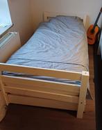 2 lits simples Ikea usagers blancs à vendre