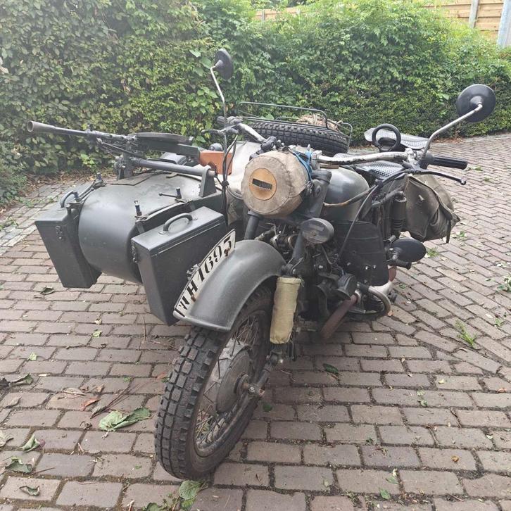 oude zijspan, Motoren, Motoren | Oldtimers, Overig, 12 t/m 35 kW, 2 cilinders, Ophalen