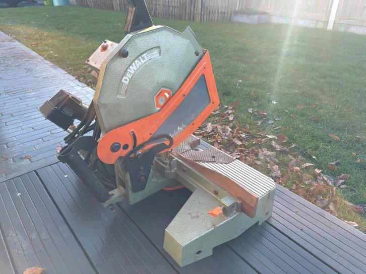 Verstekzaag Dewalt, Doe-het-zelf en Bouw, Gereedschap | Zaagmachines, Zo goed als nieuw, Afkortzaag, Ophalen