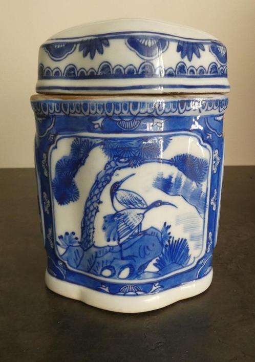 Chinese theebus/container ovaal [1651], Antiek en Kunst, Antiek | Porselein, Ophalen of Verzenden