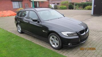 Te koop : BMW 318 D touring  met motorschade disponible aux enchères