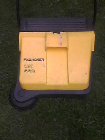 a vendre brosse manuel karcher beschikbaar voor biedingen