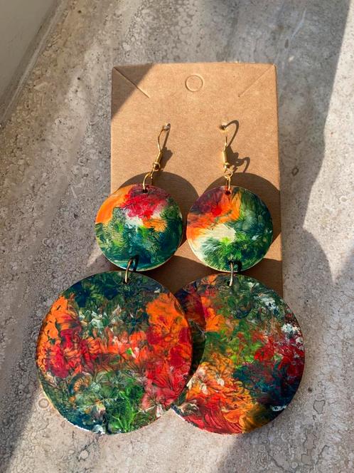 Handbeschildere Oorbellen XL Colorful ByJ&S💃🏽, Handtassen en Accessoires, Oorbellen, Nieuw, Hangers, Overige materialen, Ophalen of Verzenden
