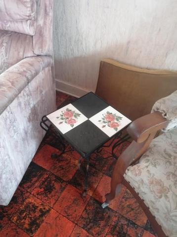 Jolie petite table fer forgé hauteur 40 cm, Enlèvement