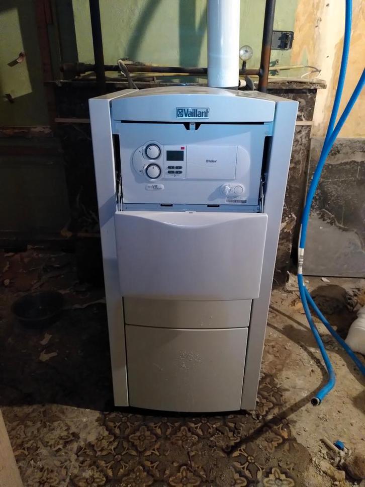 Chaudière sol Vaillant à condensation au gaz ecoVIT exclusiv, Bricolage & Construction, Chauffage & Radiateurs, Comme neuf, Enlèvement