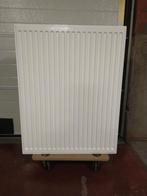 Radiator type 33, Doe-het-zelf en Bouw, Verwarming en Radiatoren, Ophalen, Radiator, Zo goed als nieuw, 60 tot 150 cm