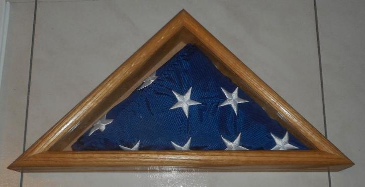 1991 GUERRE DU GOLFE - DRAPEAU US ARMY KIA AVEC BOITE, Verzamelen, Militaria | Algemeen, Landmacht, Vlag of Vaandel, Verzenden