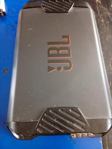 JBL concert A704  amp 1000watt, Enlèvement, Comme neuf