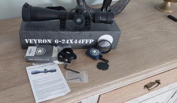 richtkijker Vector Optics Veyron 6-24x44 FFP beschikbaar voor biedingen