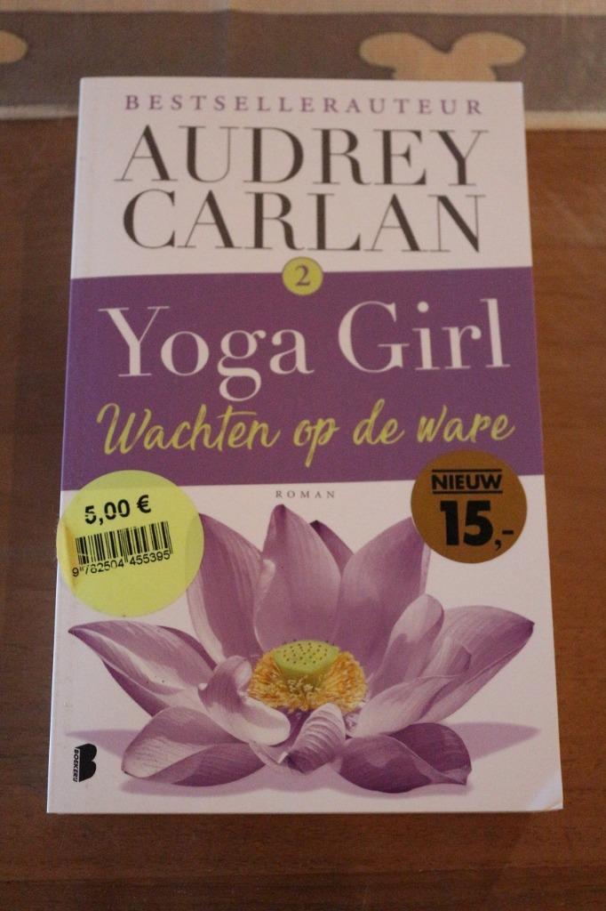 *Yoga girl deel 2: Wachten op de ware - Audrey Carlan, Boeken, Romans, Zo goed als nieuw, Amerika, Ophalen of Verzenden
