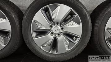 17 inch Winterbanden Hyundai Kona 215 55 17 Bridgestone beschikbaar voor biedingen