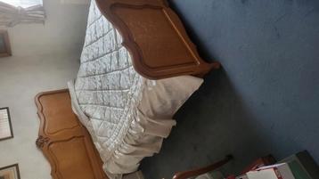 Bed+kleerkast Louis XV Eiken hout beschikbaar voor biedingen