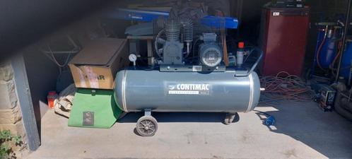 compresseur, Doe-het-zelf en Bouw, Compressors, Gebruikt, 10 bar of meer, 100 liter of meer, 400 tot 800 liter/min, Mobiel, Ophalen