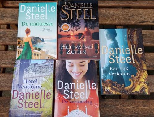 Boeken van Danielle Steel, Livres, Romans, Comme neuf, Enlèvement ou Envoi