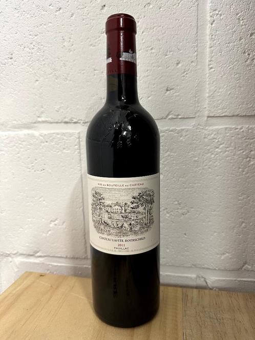 Rode wijn - Château Lafite Rothschild 2011 - Grand Cru, Verzamelen, Wijnen, Nieuw, Rode wijn, Frankrijk, Vol, Ophalen