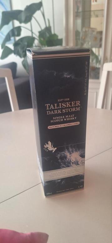Talisker Dark Storm 1l beschikbaar voor biedingen