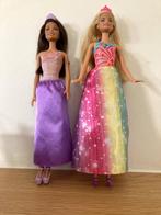 Barbie fait de la lumière et du son 8 euros + princesse Barb, Enfants & Bébés, Jouets | Poupées, Utilisé, Enlèvement ou Envoi