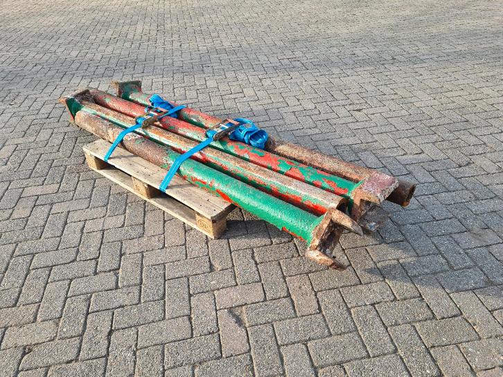 4 oude gietijzeren palen pilaren zuilen, Maison & Meubles, Accessoires pour la Maison | Colonnes & Piliers, Utilisé, Enlèvement