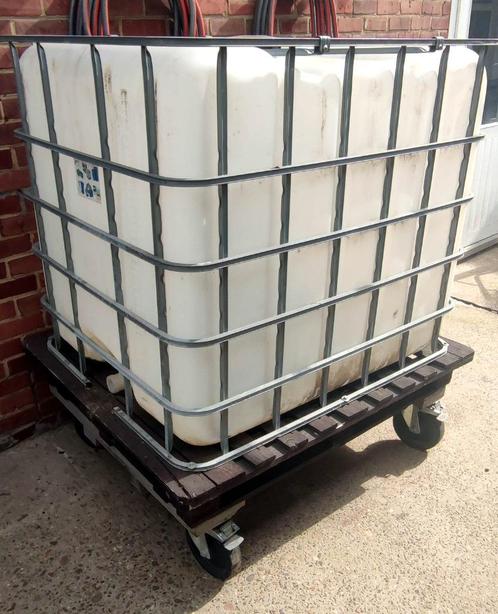Watervat IBC 1000 liter - verkocht Stefaan, Tuin en Terras, Regentonnen, Gebruikt, Kunststof, 150 liter of meer, Met kraantje