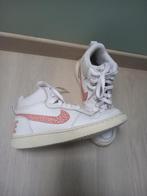 Sneakers Nike court borough maat 35.5, Kinderen en Baby's, Kinderkleding | Schoenen en Sokken, Ophalen of Verzenden, Zo goed als nieuw
