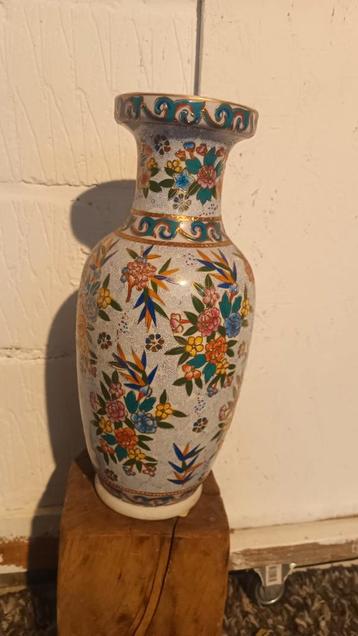 Chinese vaas new old stock  beschikbaar voor biedingen
