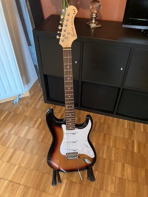 Elektrische gitaar, Muziek en Instrumenten, Snaarinstrumenten | Gitaren | Elektrisch, Zo goed als nieuw, Ophalen of Verzenden