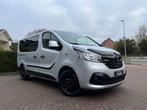 Renault Trafic 1.6 hdi * 5 zitplaatsen * EURO 6, Auto's, Monovolume, Euro 6, 1600 cc, Bedrijf