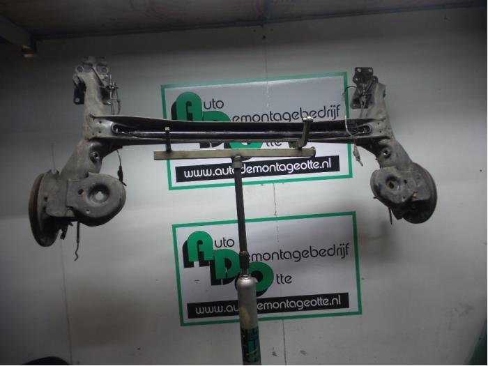 Achteras voorwielaandrijving van een Peugeot Partner (Partne, Auto-onderdelen, Remmen en Aandrijving, Peugeot, Gebruikt, 3 maanden garantie